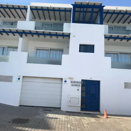 Harbour Lights Apartament *