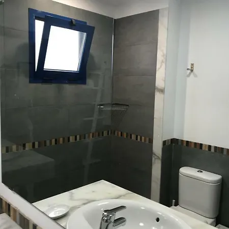 Harbour Lights Apartament *